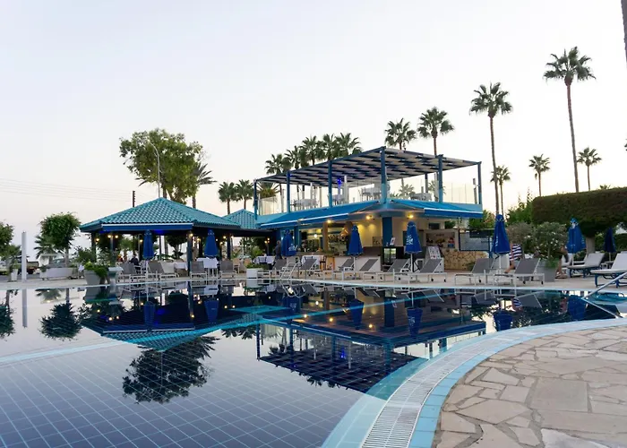 Anonymous (adults Only) 3*