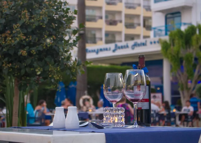 Anonymous (adults Only)