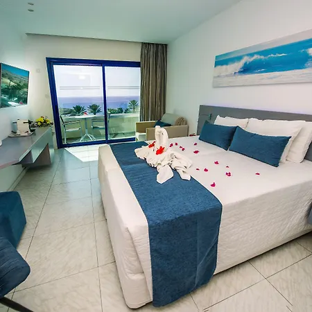 Anonymous (adults Only) ホテル 3*