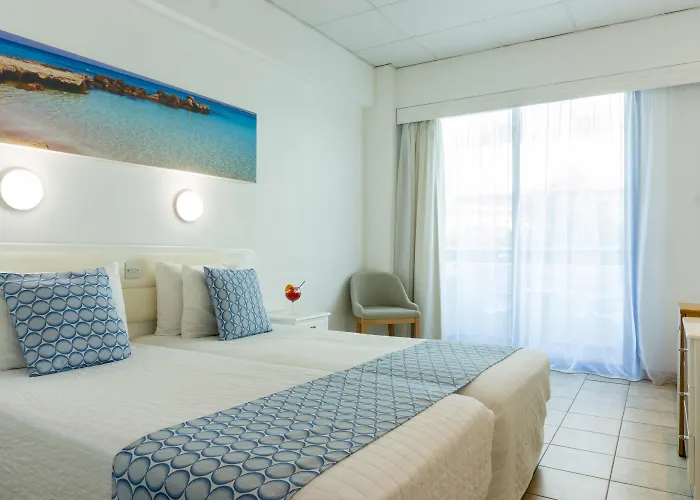 Anonymous (adults Only) Hotell