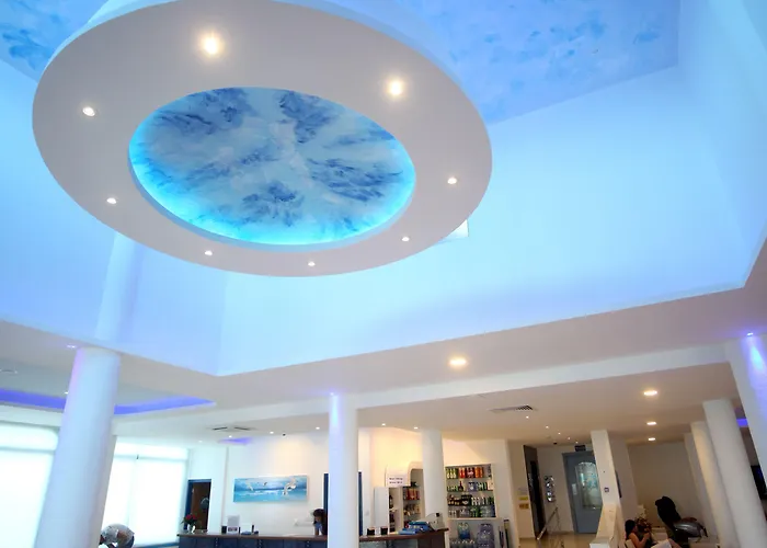 Anonymous (adults Only) Hotell