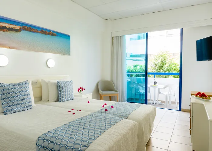 Anonymous (adults Only) Hotel 3*