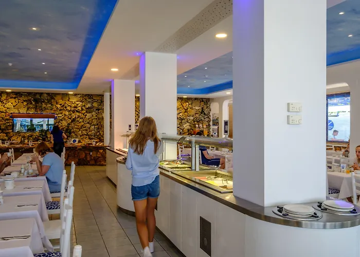 Anonymous (adults Only) 3*