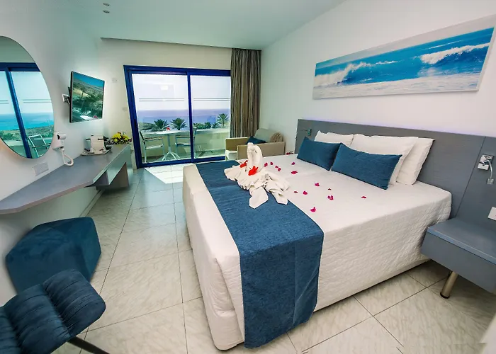 Anonymous (adults Only) Hotel 3*